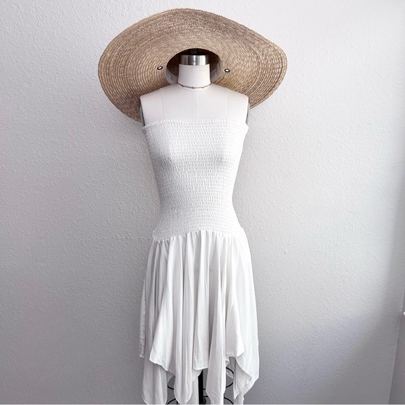 Ecote Off-white Fairycore Ruched Strapless Dresss - Picture 3 of 13